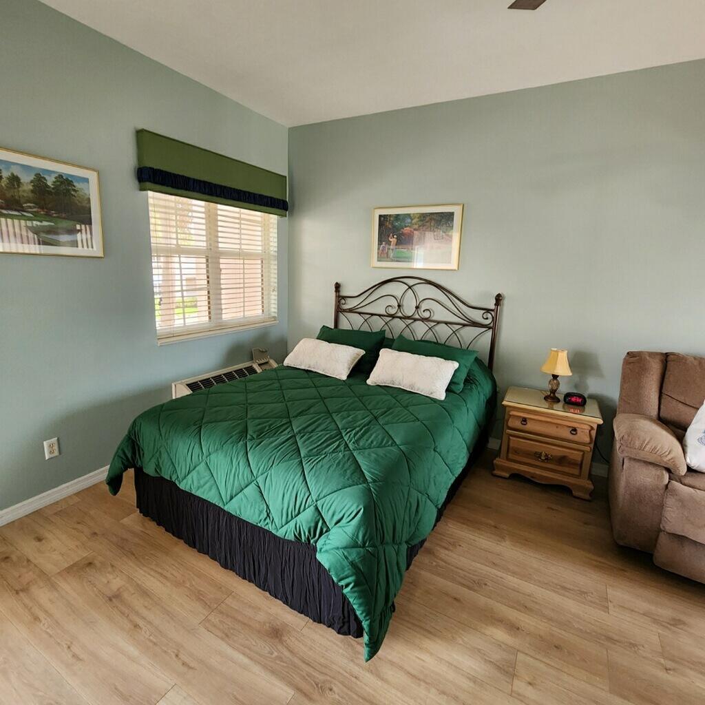 GOLF VILLAS II CONDOMINIU - Residential Lease