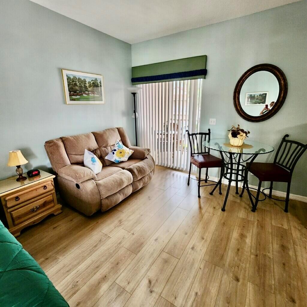 GOLF VILLAS II CONDOMINIU - Residential Lease