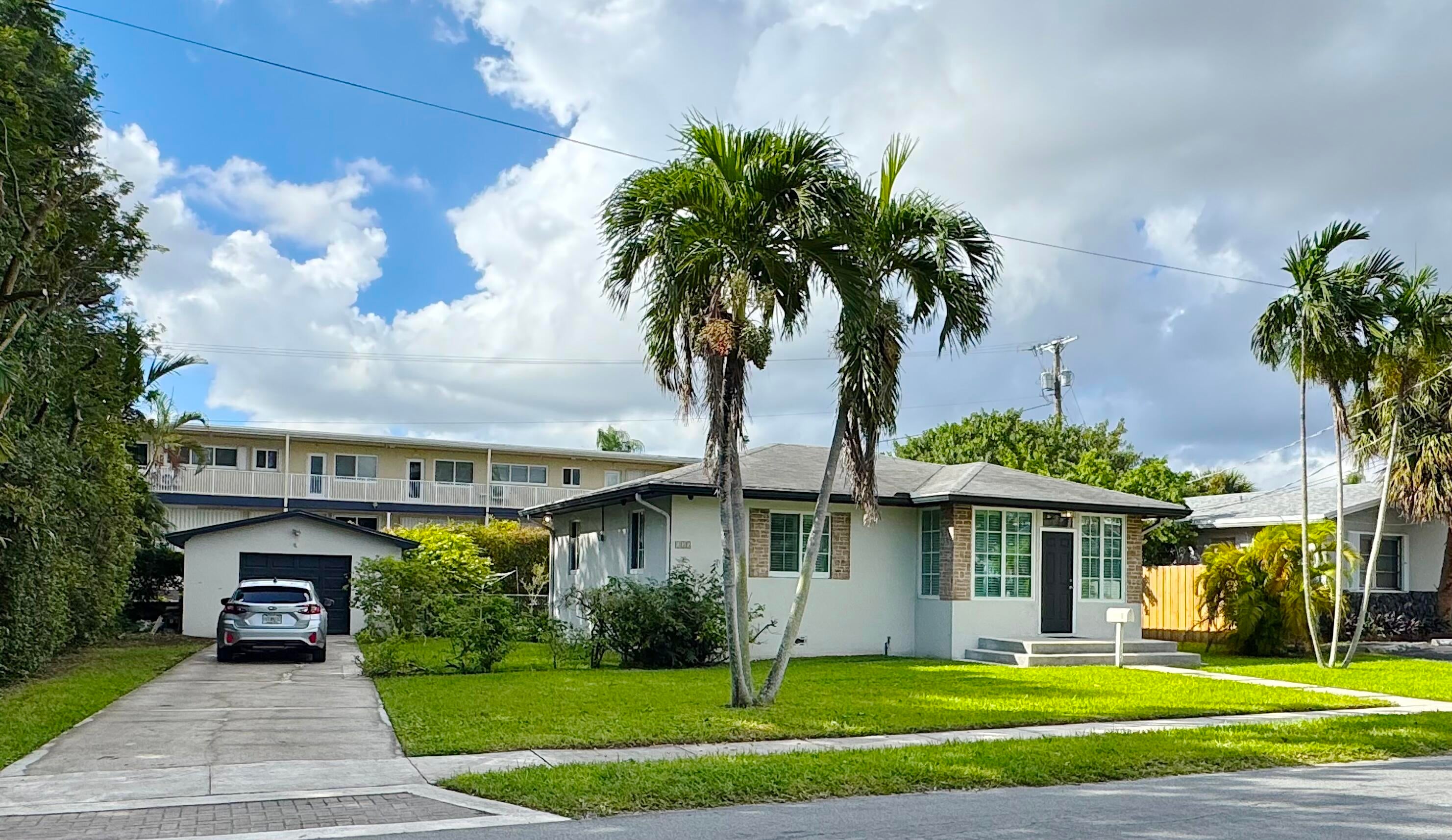 133 SE 2nd Street