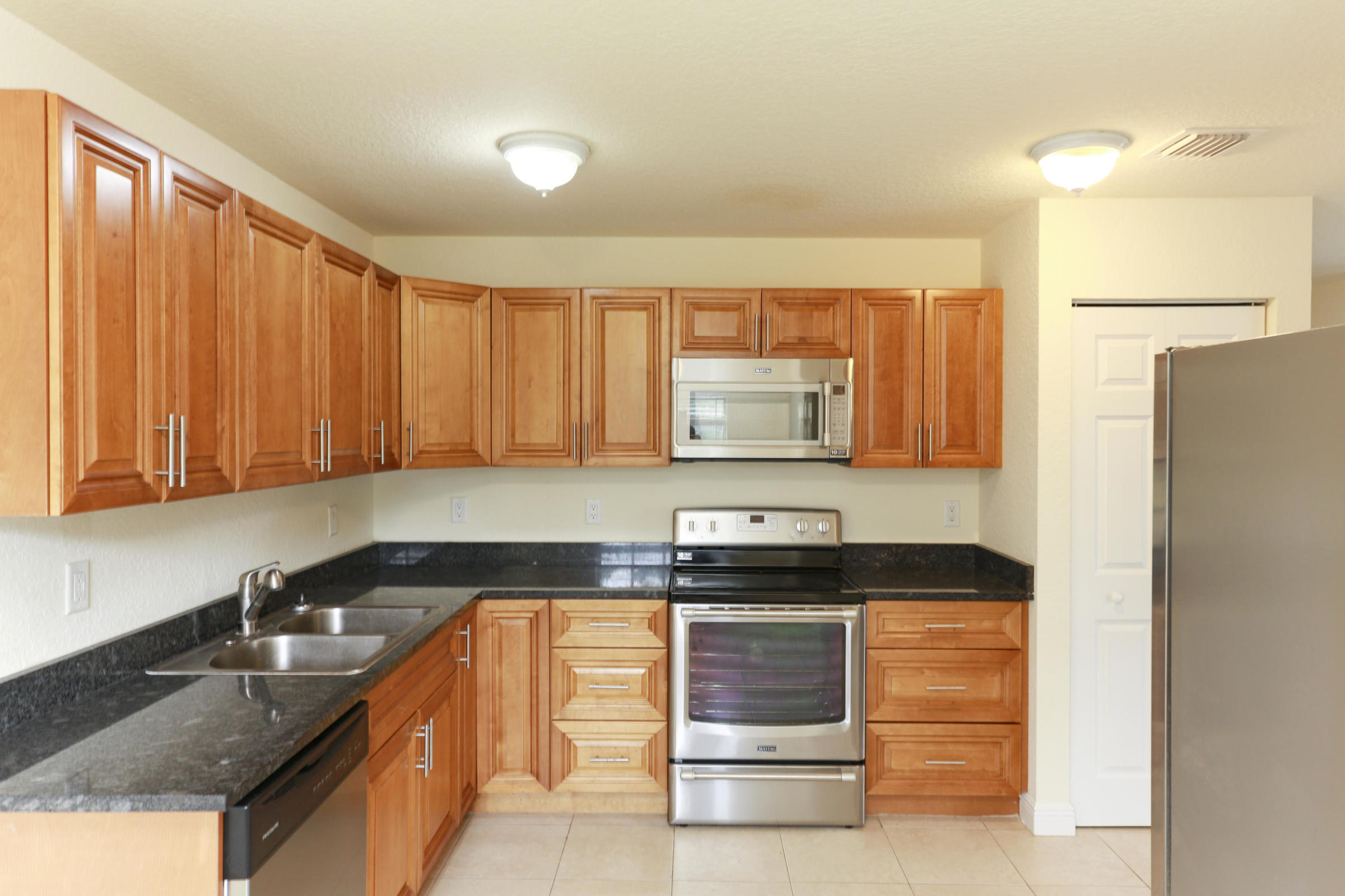 Acreage - Residential Lease