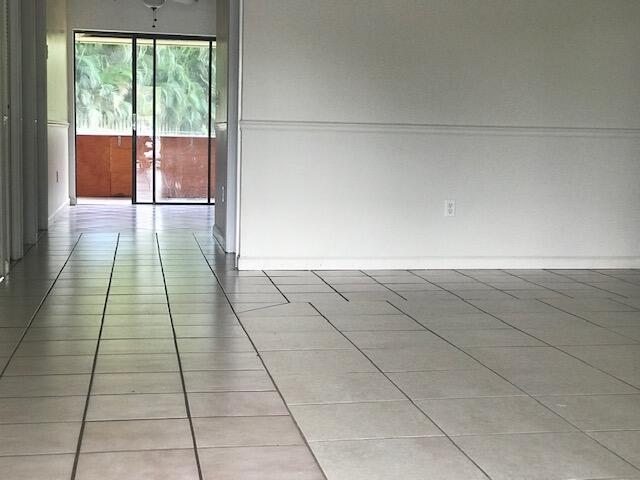 SUGAR POND MANOR OF WELLINGTON - Residential Lease