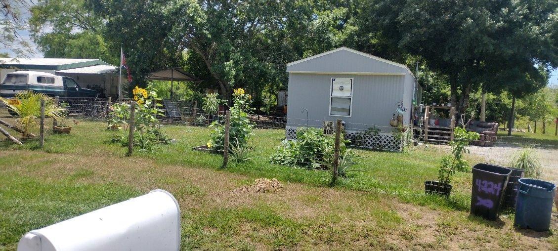 Great Investment Opportunity! This well-maintained rental property is currently leased with tenants in place. The new owner will have the unique advantage of collecting the next 5 months of rental income immediately upon purchase. This property offers a steady stream of cash flow and is located in a desirable area of Okeechobee. Don’t miss your chance to secure a reliable investment with rental income already in place! Don't let this one pass you by!