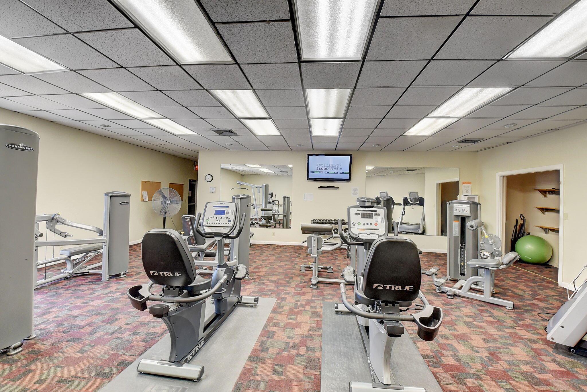 LAVERS DELRAY RACQUET CLU - Residential