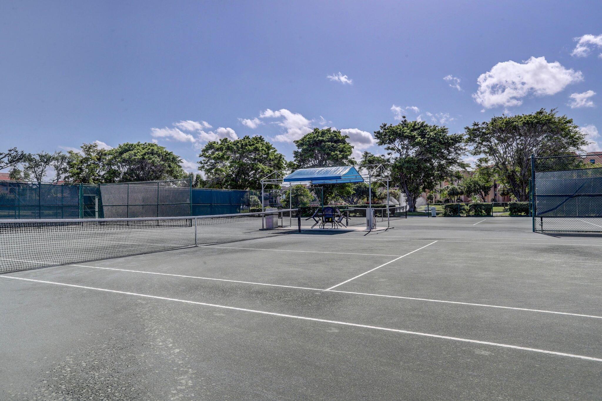 LAVERS DELRAY RACQUET CLU - Residential