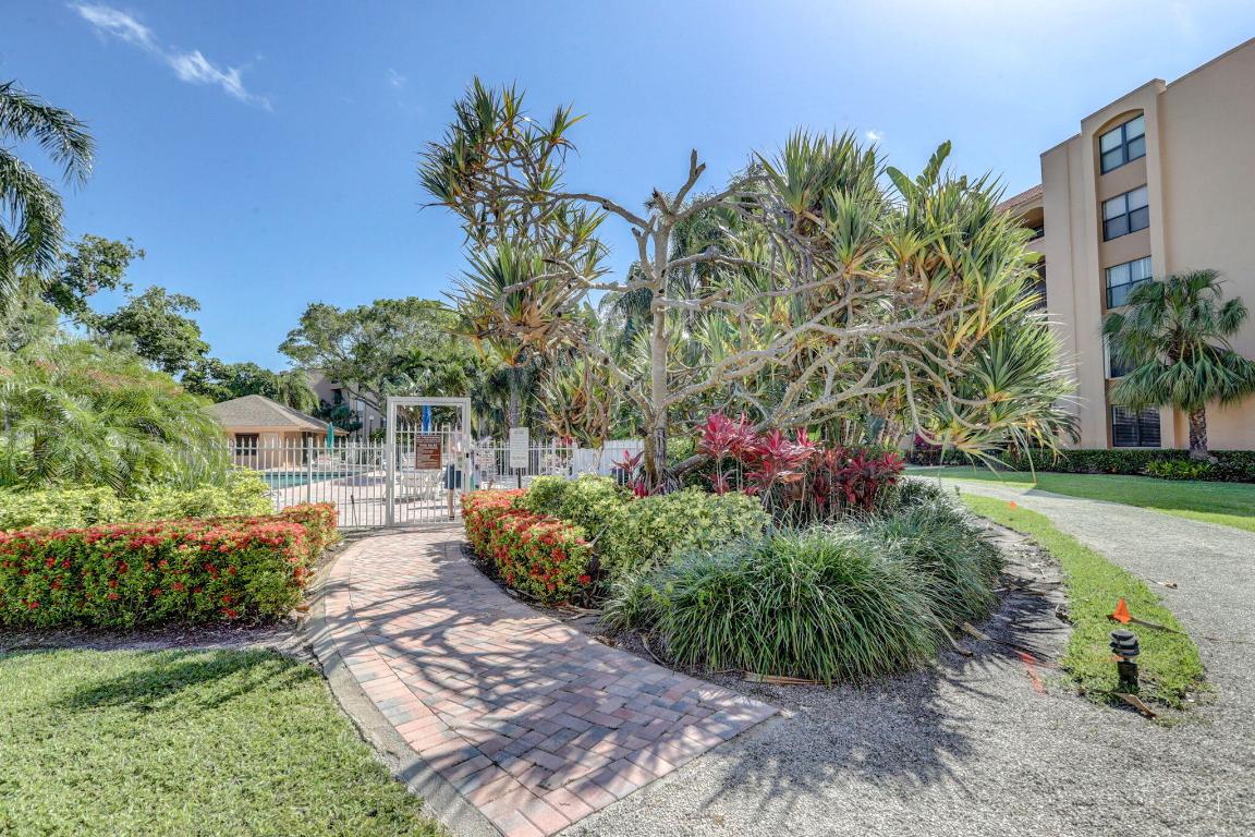 LAVERS DELRAY RACQUET CLUB CONDO - Residential