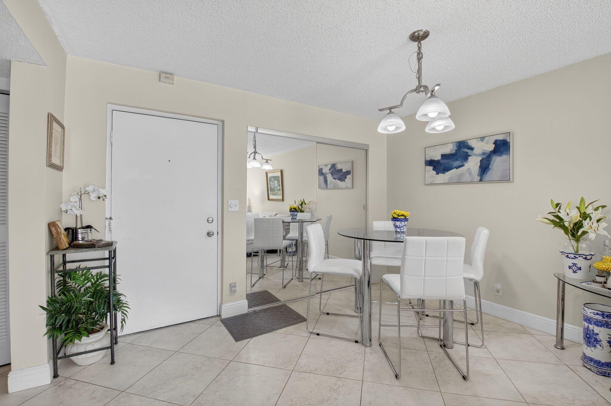 LAVERS DELRAY RACQUET CLU - Residential