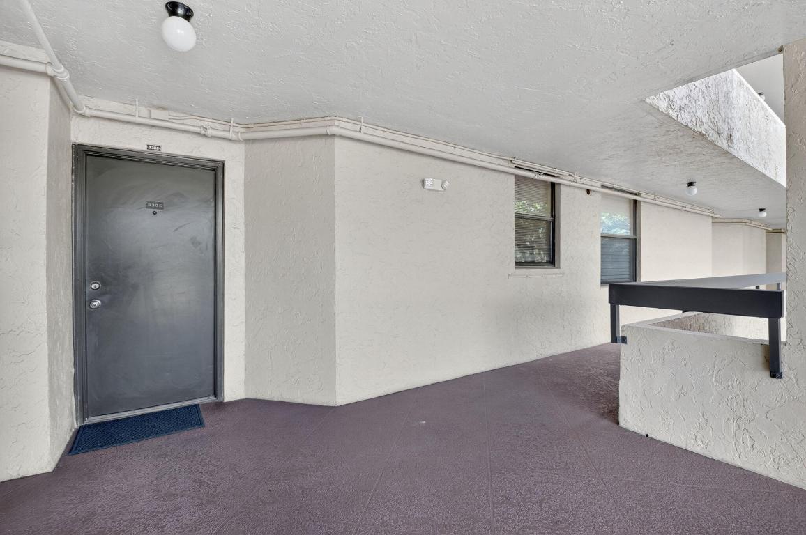 LAVERS DELRAY RACQUET CLUB CONDO - Residential