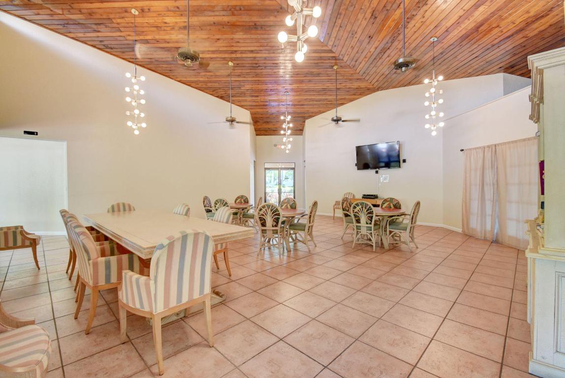 LAVERS DELRAY RACQUET CLUB CONDO - Residential