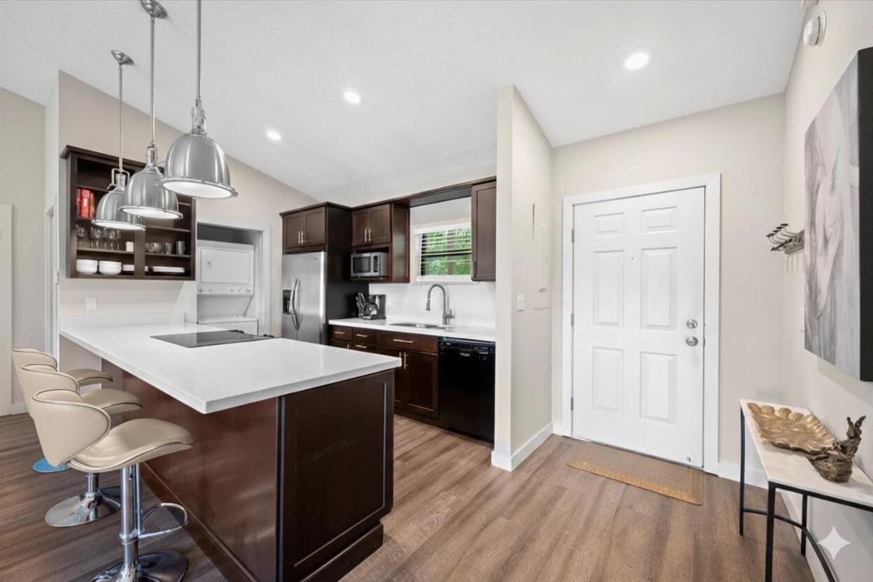 TENNIS LODGES 1 CONDO - Residential