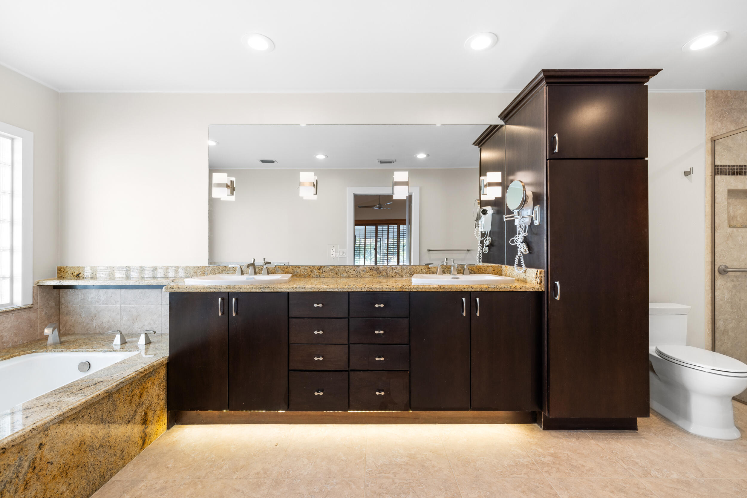 EASTPOINTE COUNTRY CLUB PL 7 - Residential