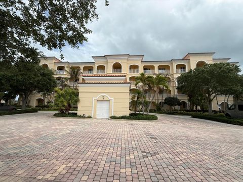 4 Harbour Isle Drive E Unit 204 Fort Pierce FL 34949