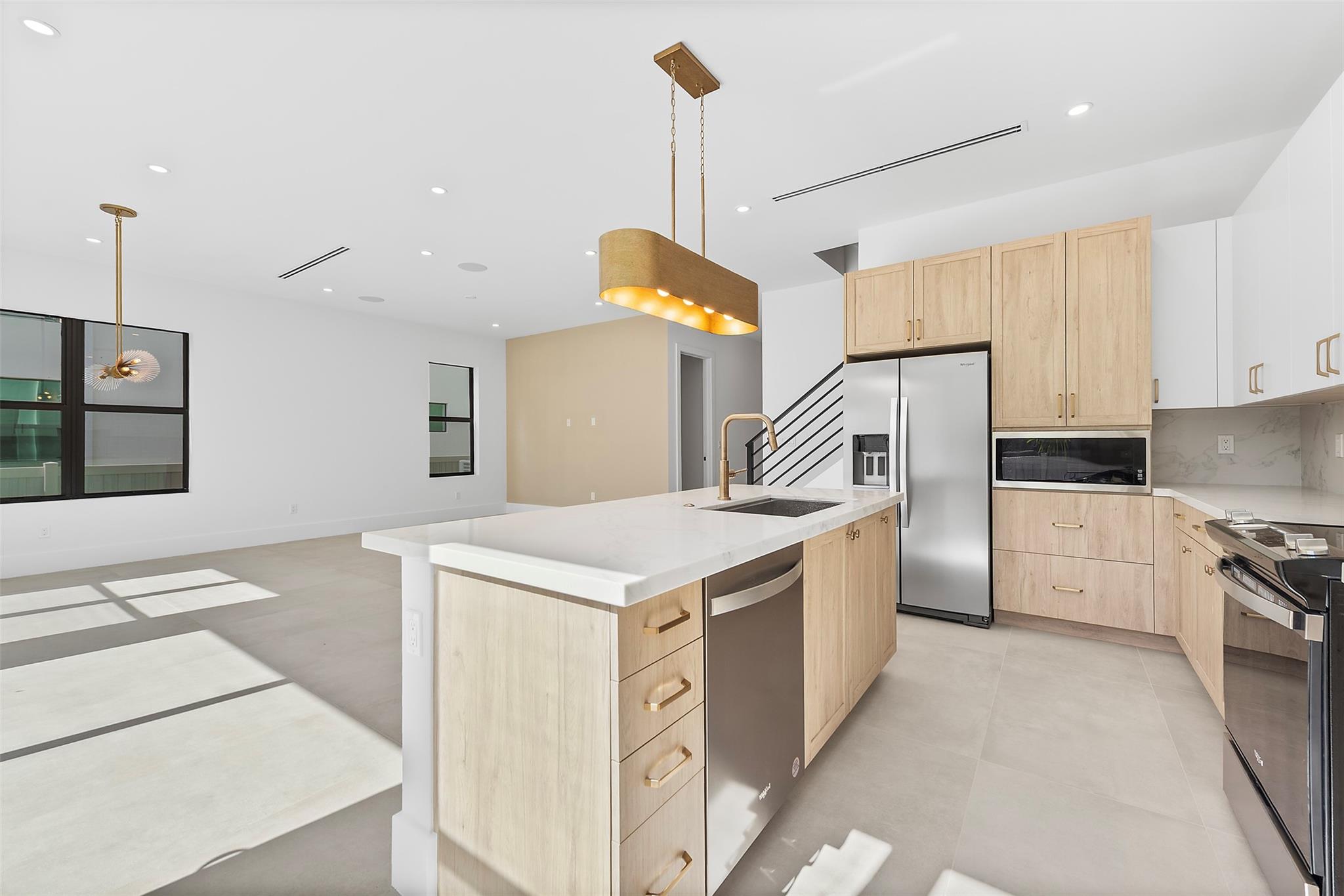 3296 SW 15th Ave 3296
