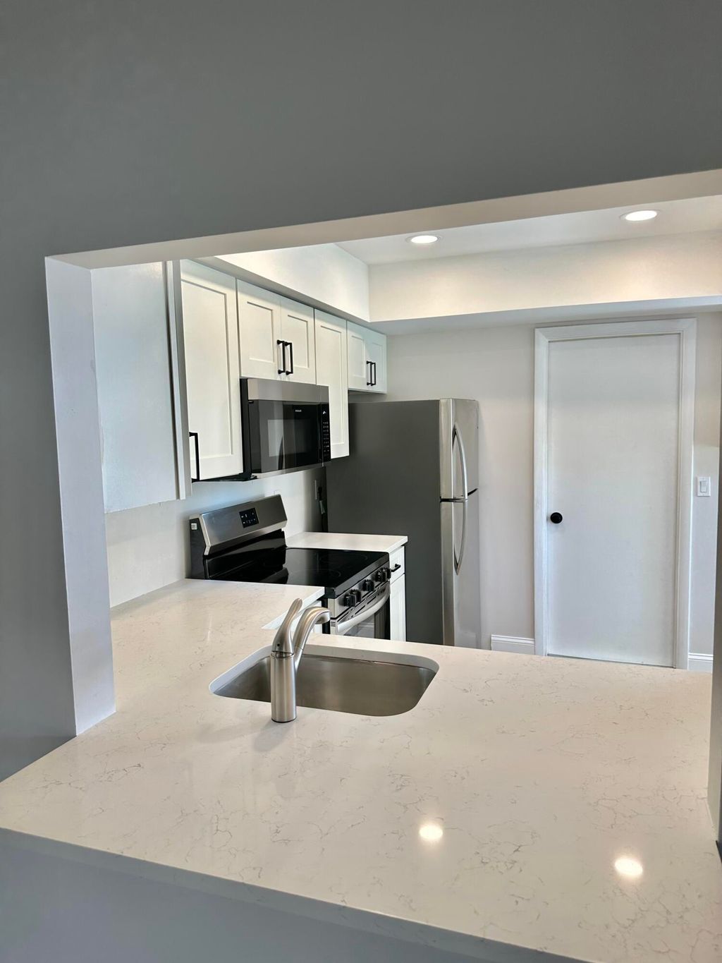 Photo of 124 Stillwater Circle, Jupiter, FL 33458 (MLS # B26024346)