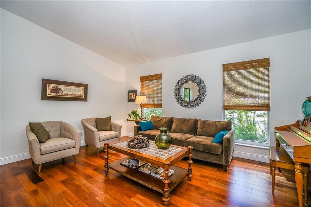 Maplewood 80-37 B - Residential