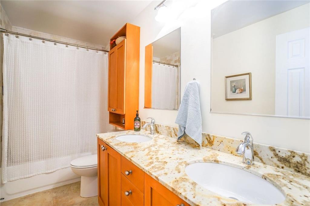 Maplewood 80-37 B - Residential