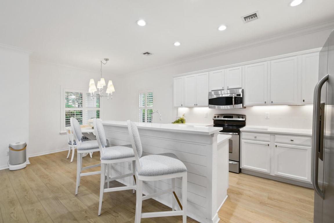 LOXAHATCHEE RESERVE NORTH - Residential Lease