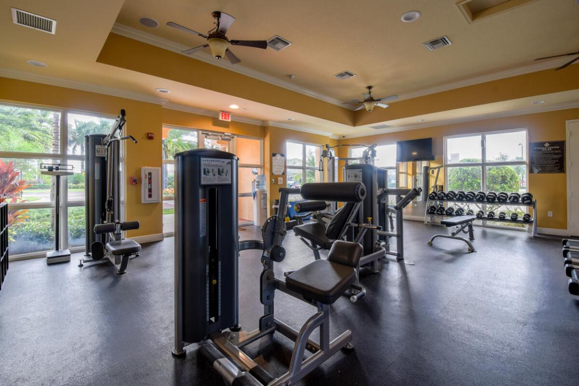 LOXAHATCHEE RESERVE NORTH - Residential Lease