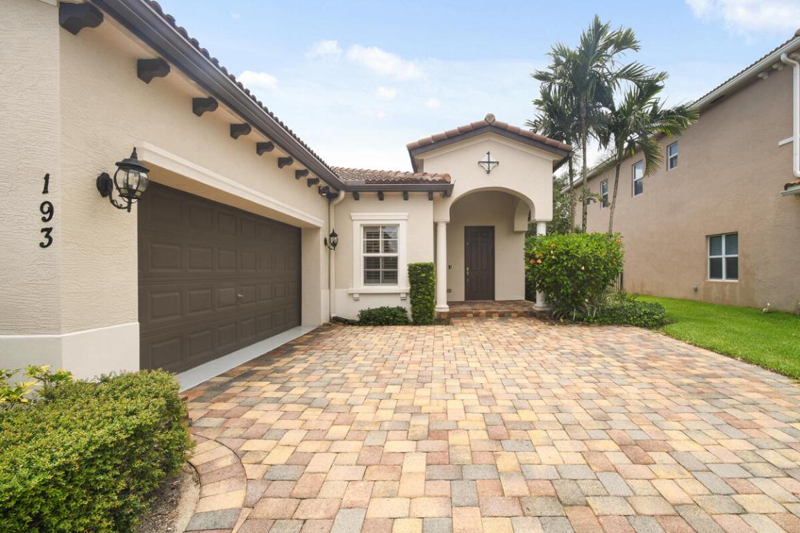 LOXAHATCHEE RESERVE NORTH - Residential Lease