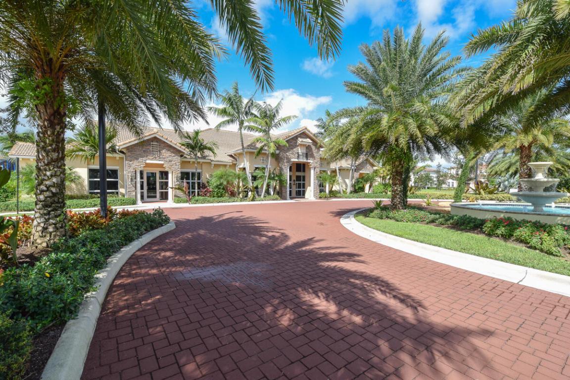 LOXAHATCHEE RESERVE NORTH - Residential Lease