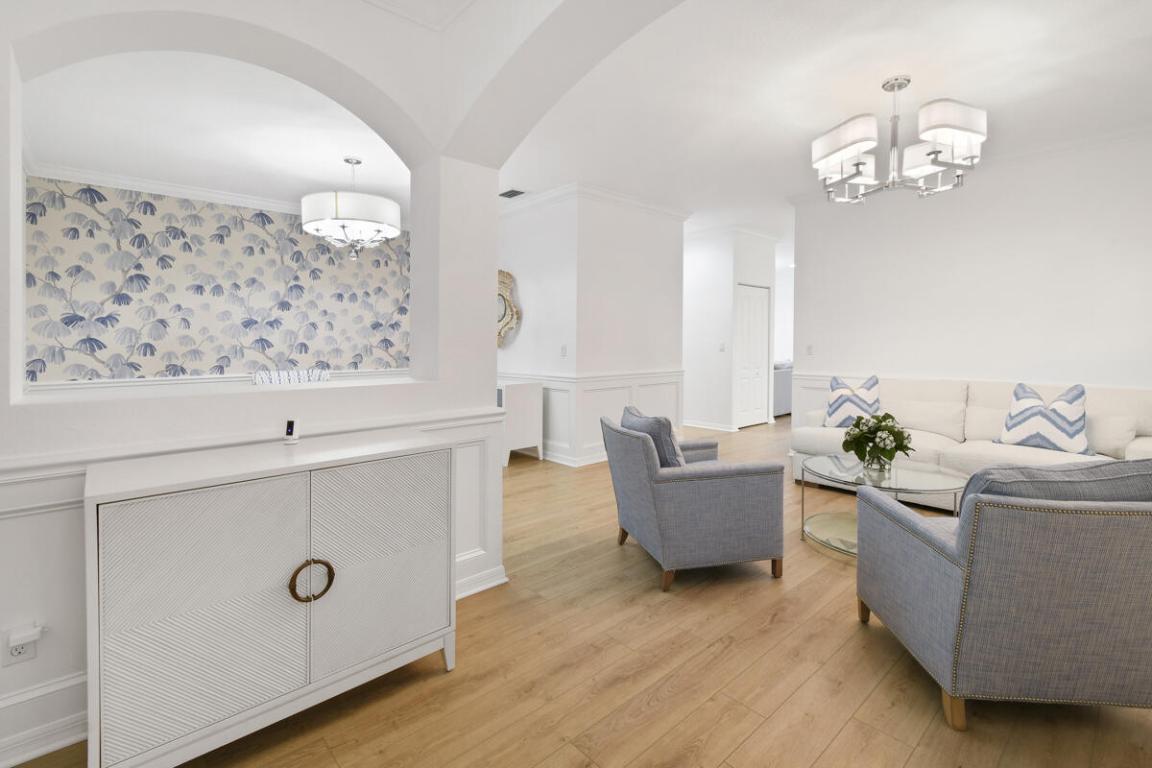 LOXAHATCHEE RESERVE NORTH - Residential Lease