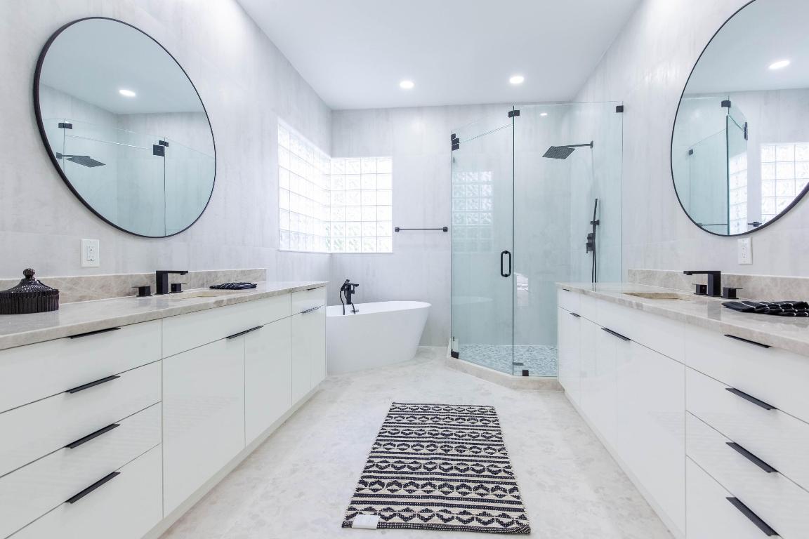 EAGLES LANDING OF P B POLO & COUNTRY CLUB WELLINGT - Residential