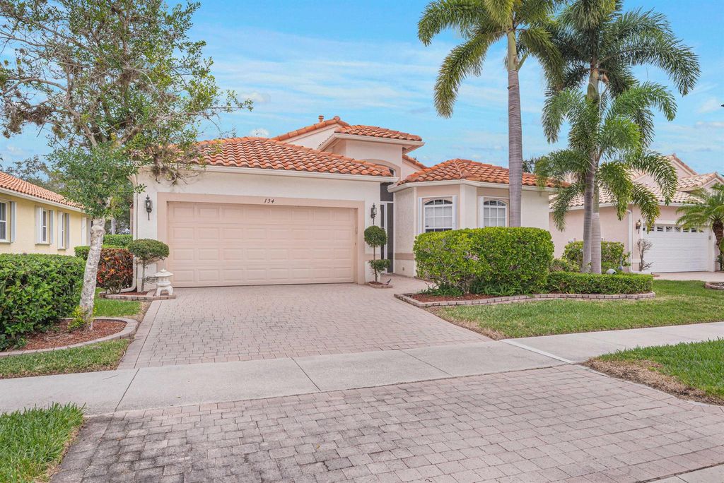 Photo of 134 NW Lawton Road, Port Saint Lucie, FL 34986 (MLS # R10950258)