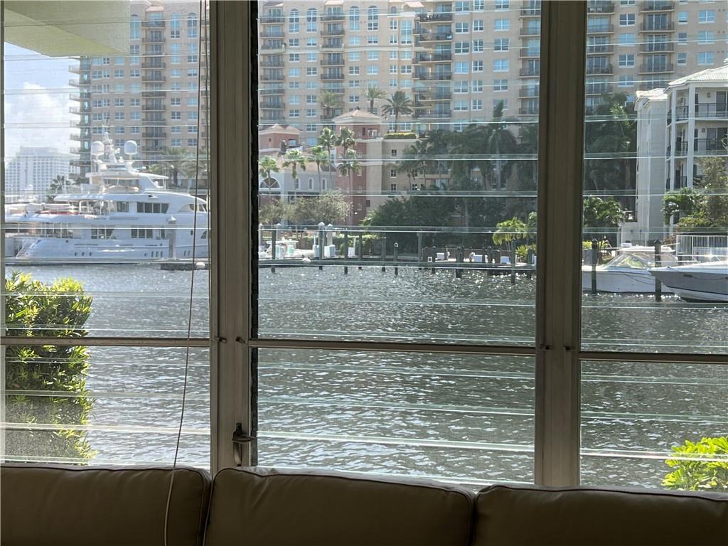 CORAL COVE - Residential