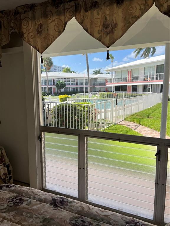 CORAL COVE - Residential