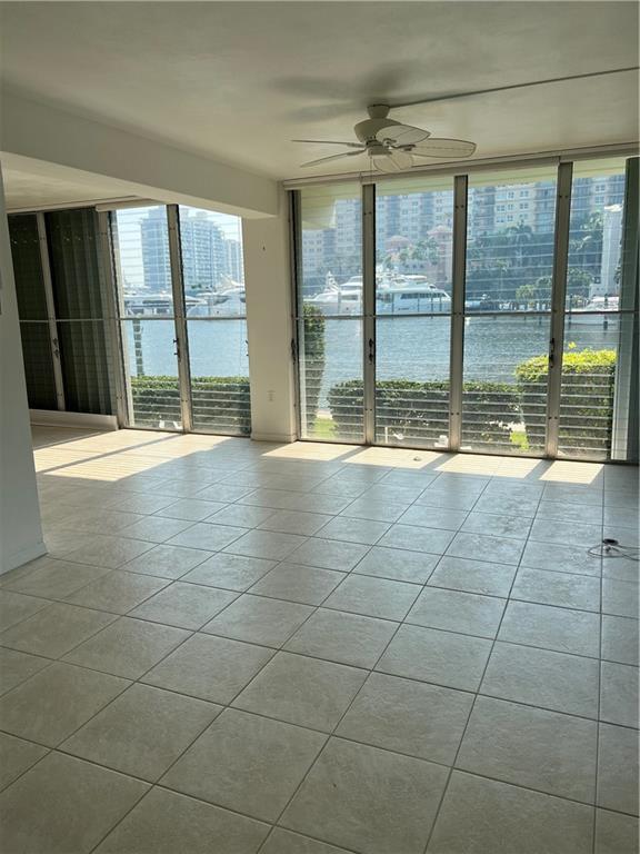 CORAL COVE - Residential