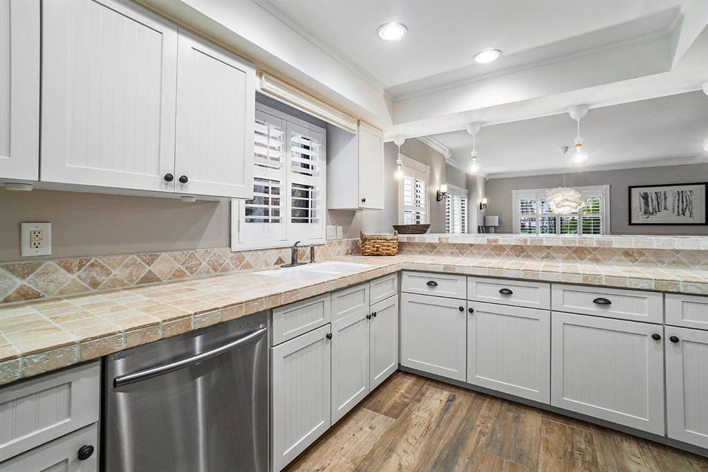 HURLINGHAM CONDO - Residential