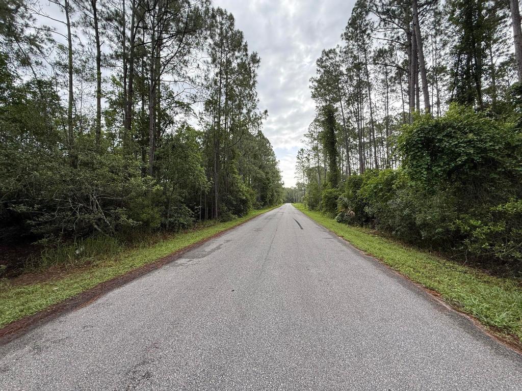 LAKE GEORGE MANOR - Land