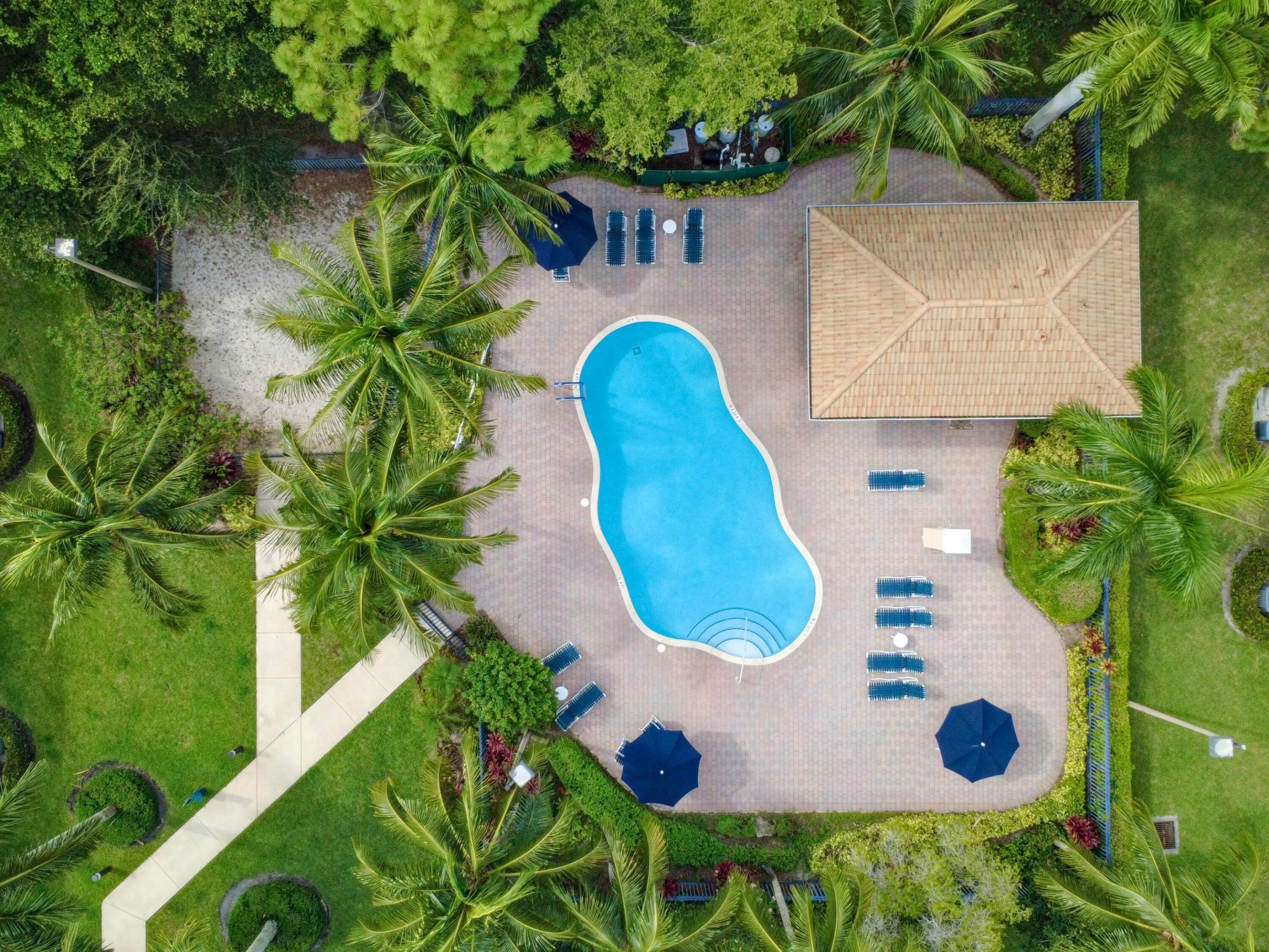 TOWNE PLACE - Residential