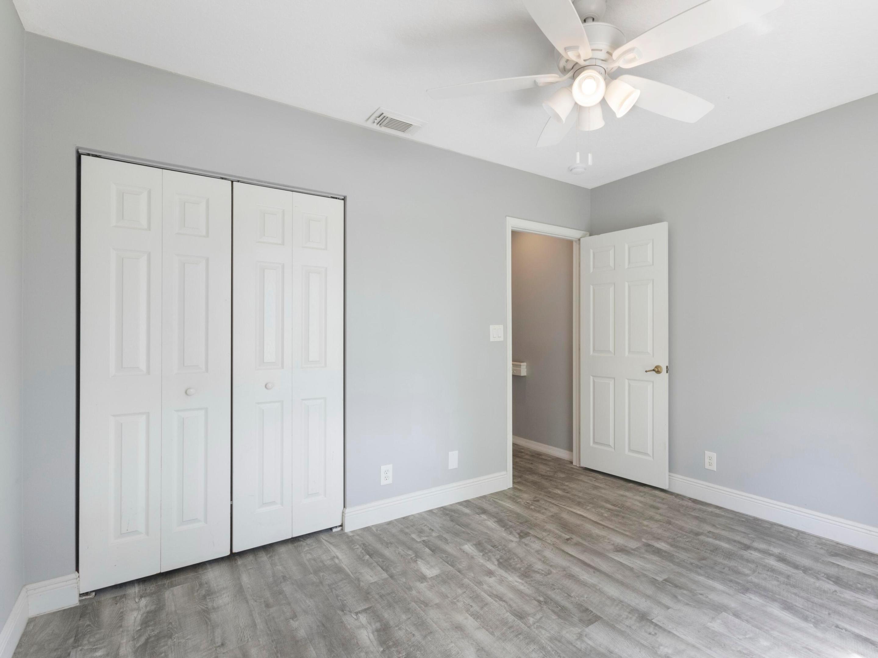 TOWNE PLACE - Residential