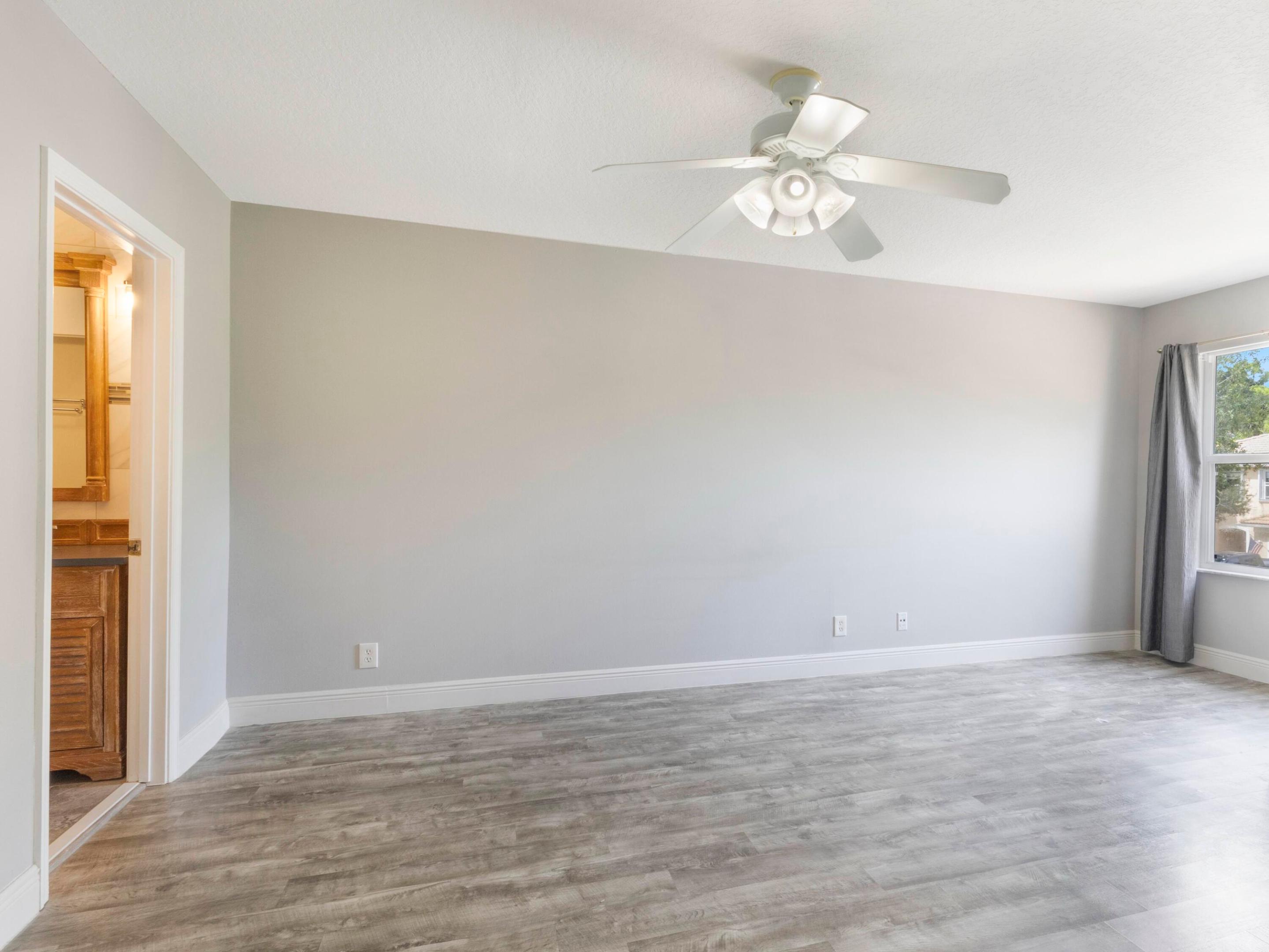 TOWNE PLACE - Residential