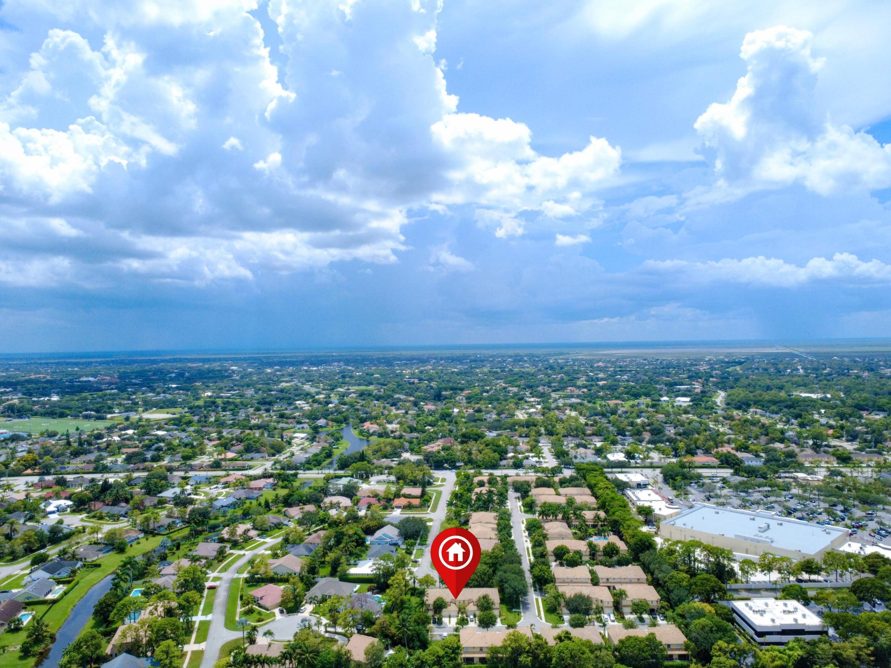 TOWNE PLACE - Residential