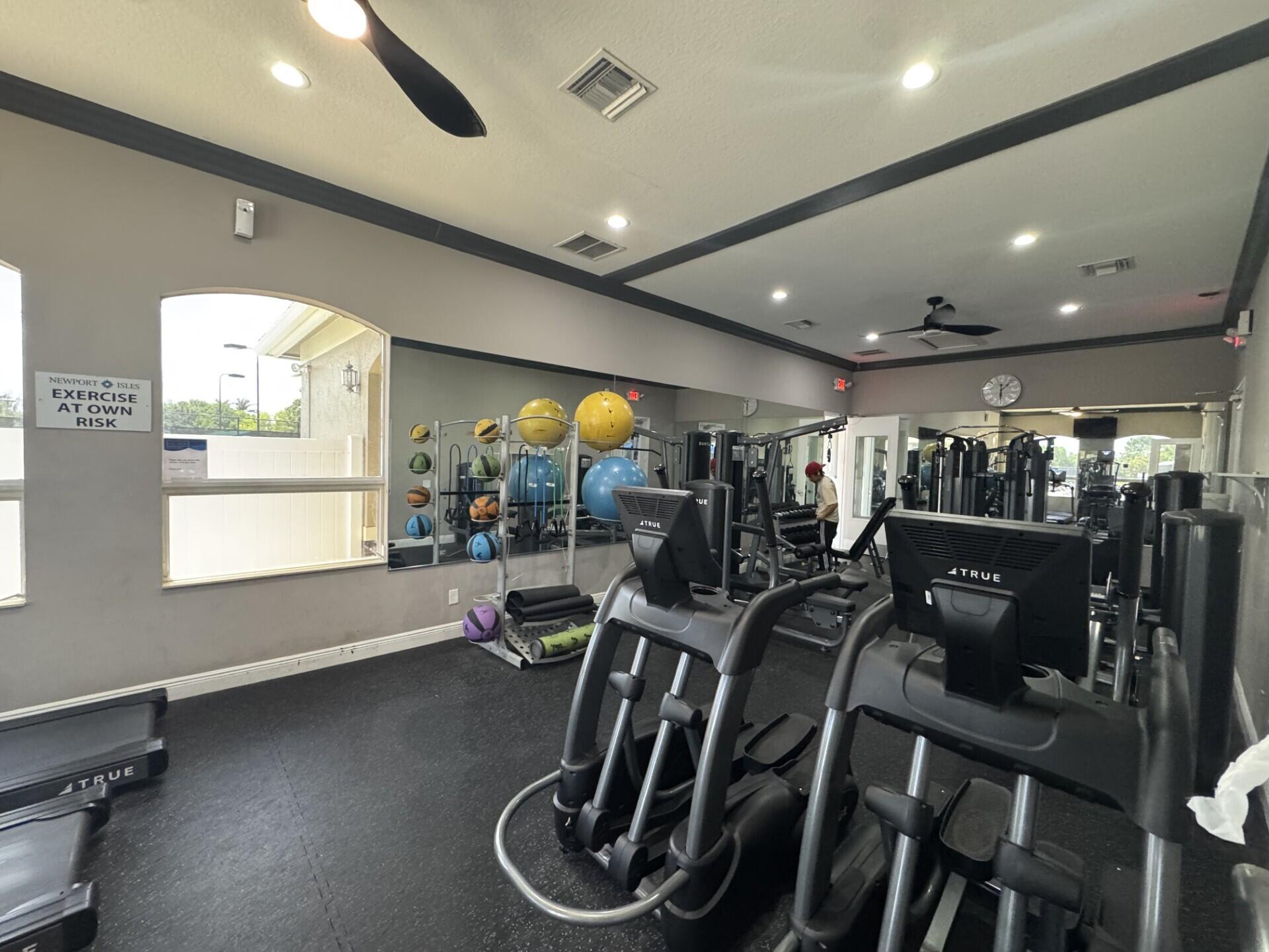 FOURTH  REPLAT OF PORTOFINO ISLES - Residential