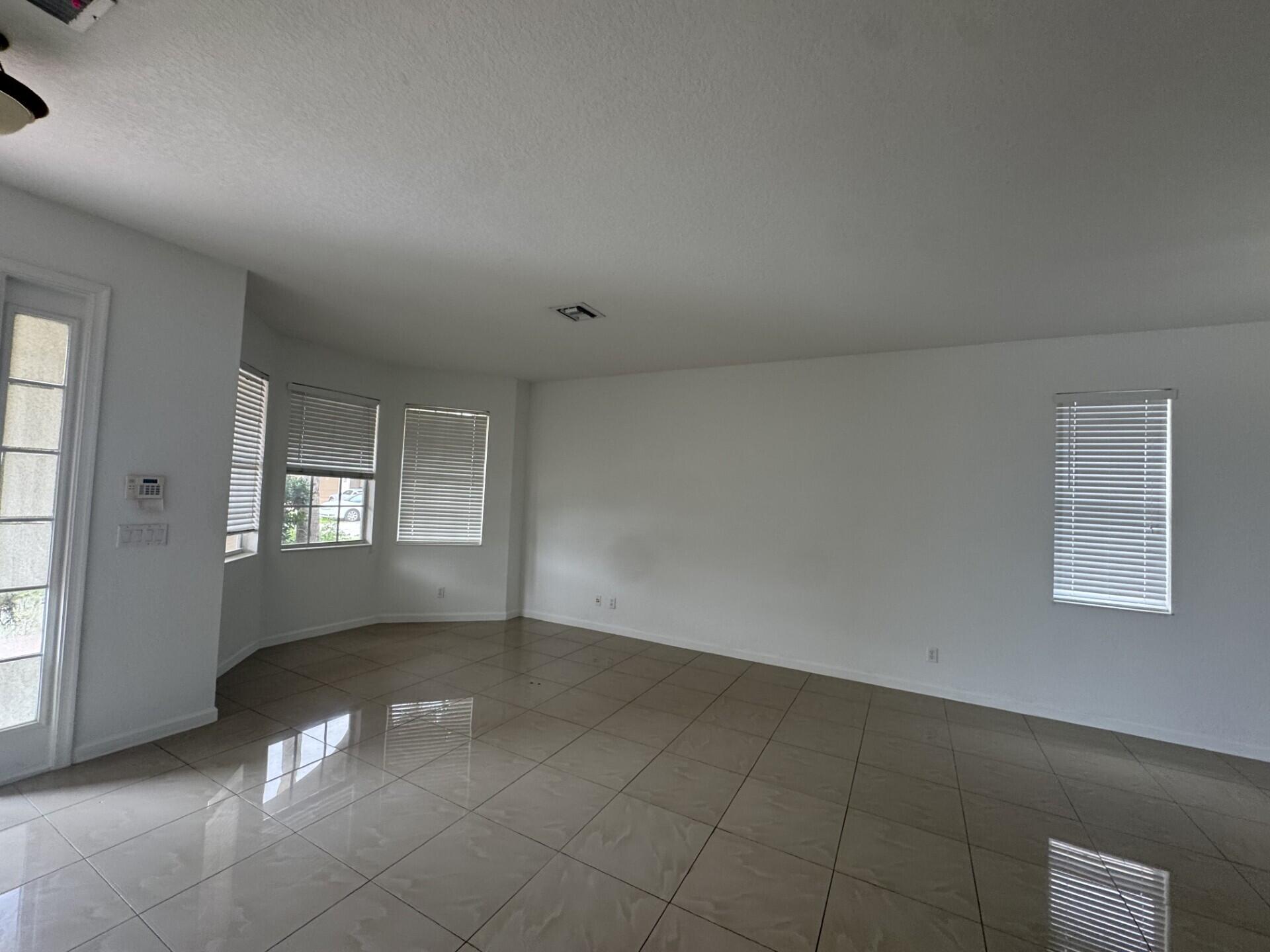 FOURTH  REPLAT OF PORTOFINO ISLES - Residential
