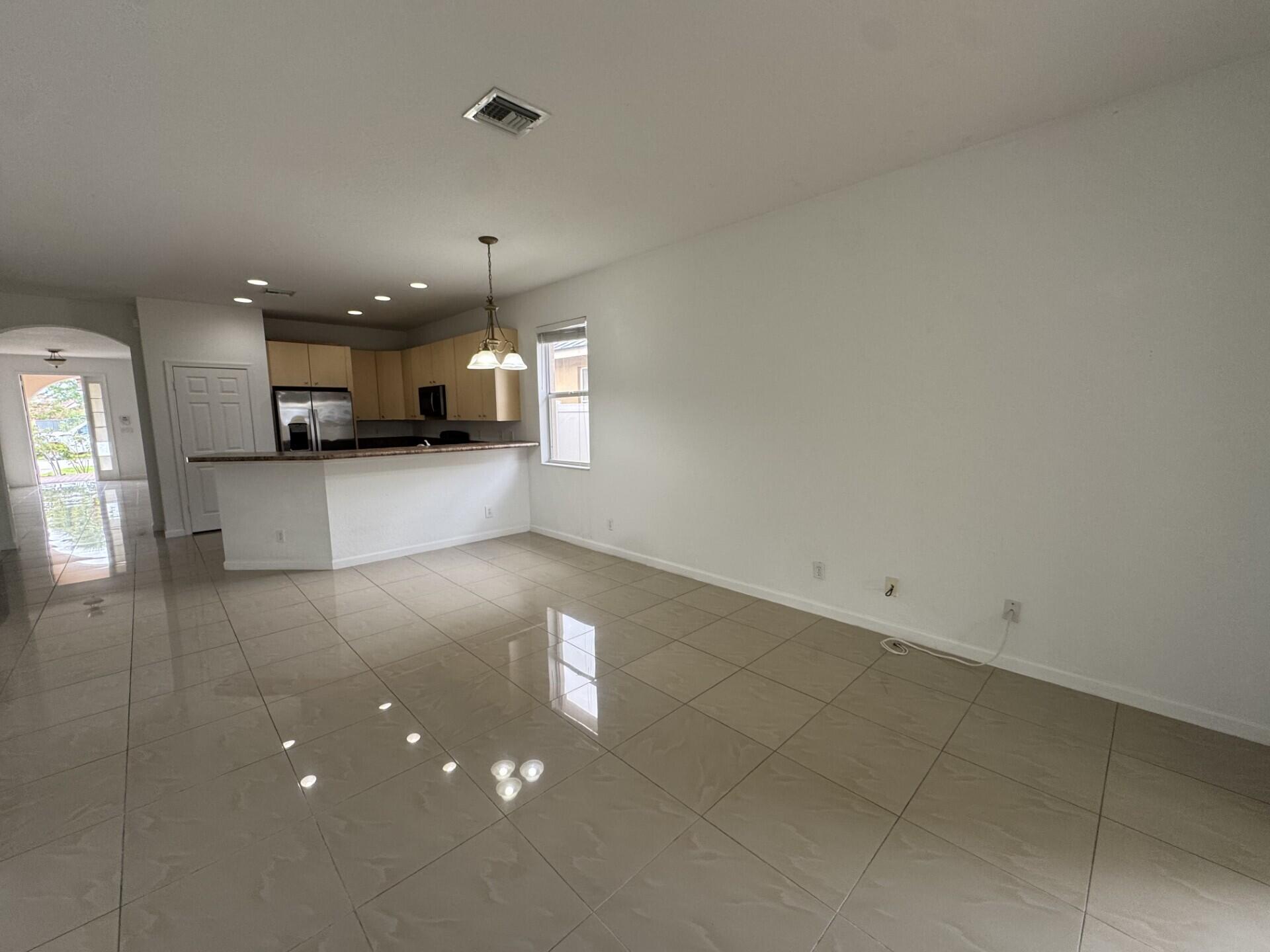 FOURTH  REPLAT OF PORTOFINO ISLES - Residential