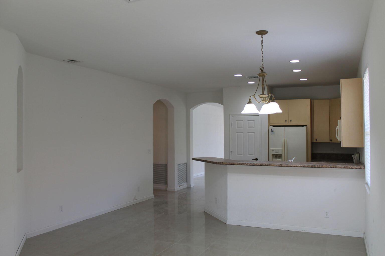 FOURTH  REPLAT OF PORTOFINO ISLES - Residential