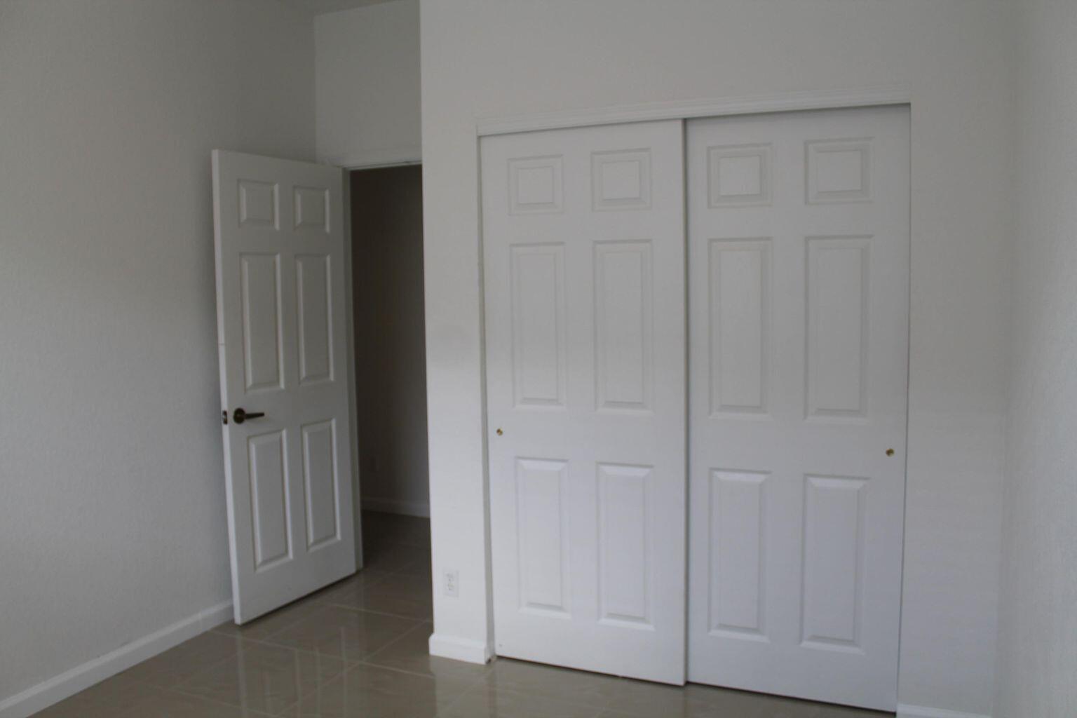 FOURTH  REPLAT OF PORTOFINO ISLES - Residential