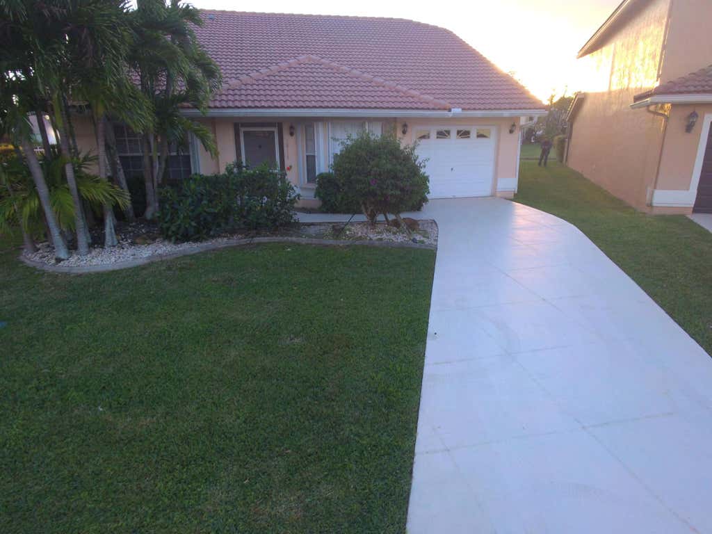 Photo of 18117 Blue Lake Way, Boca Raton, FL 33498 (MLS # R10990621)