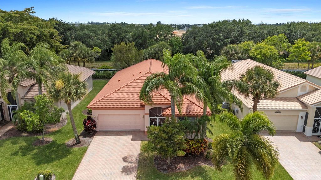 Photo of 8926 Agliana Circle, Boynton Beach, FL 33472 (MLS # R11084871)