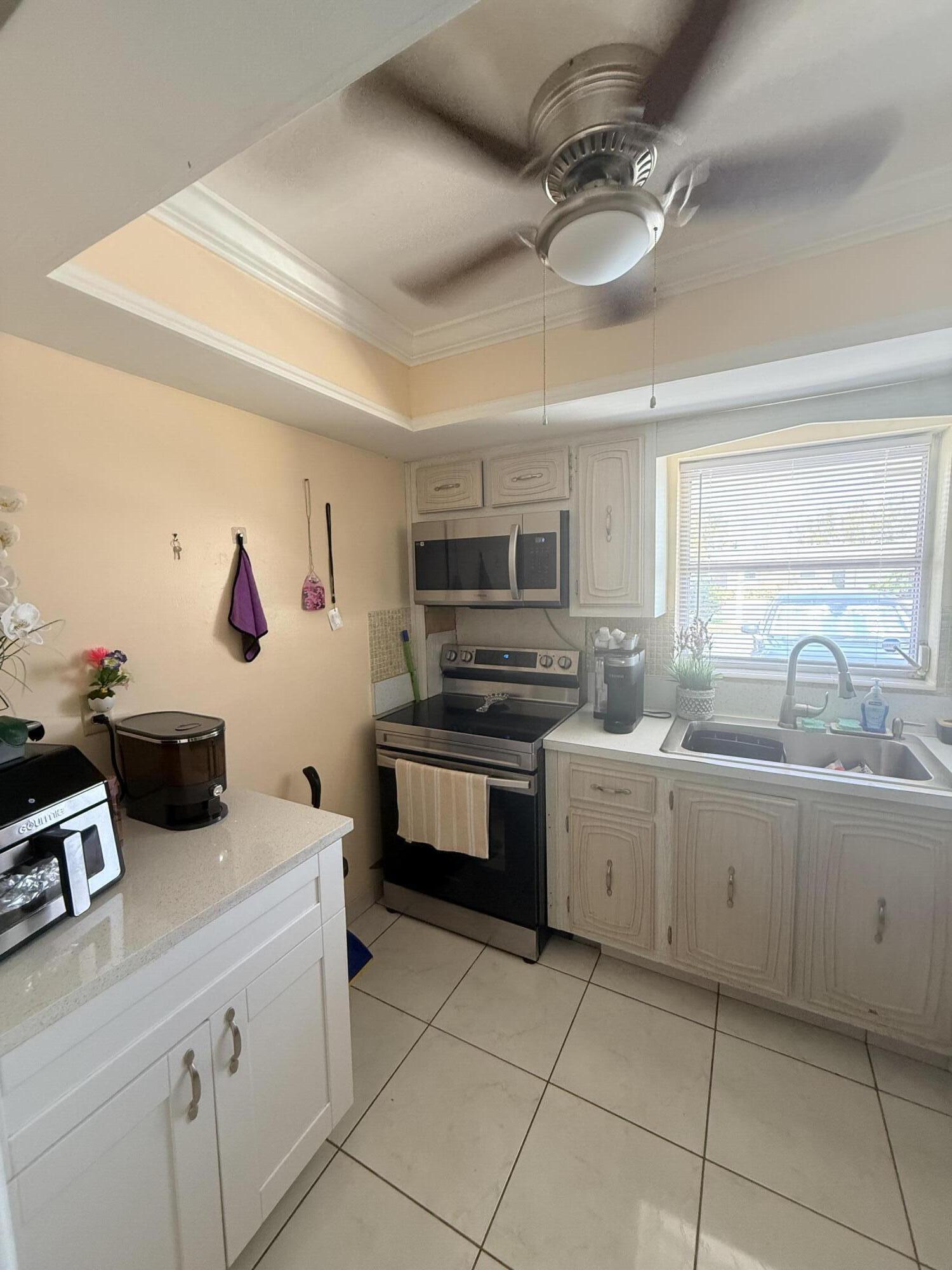 2737 E Emory Dr Drive E C