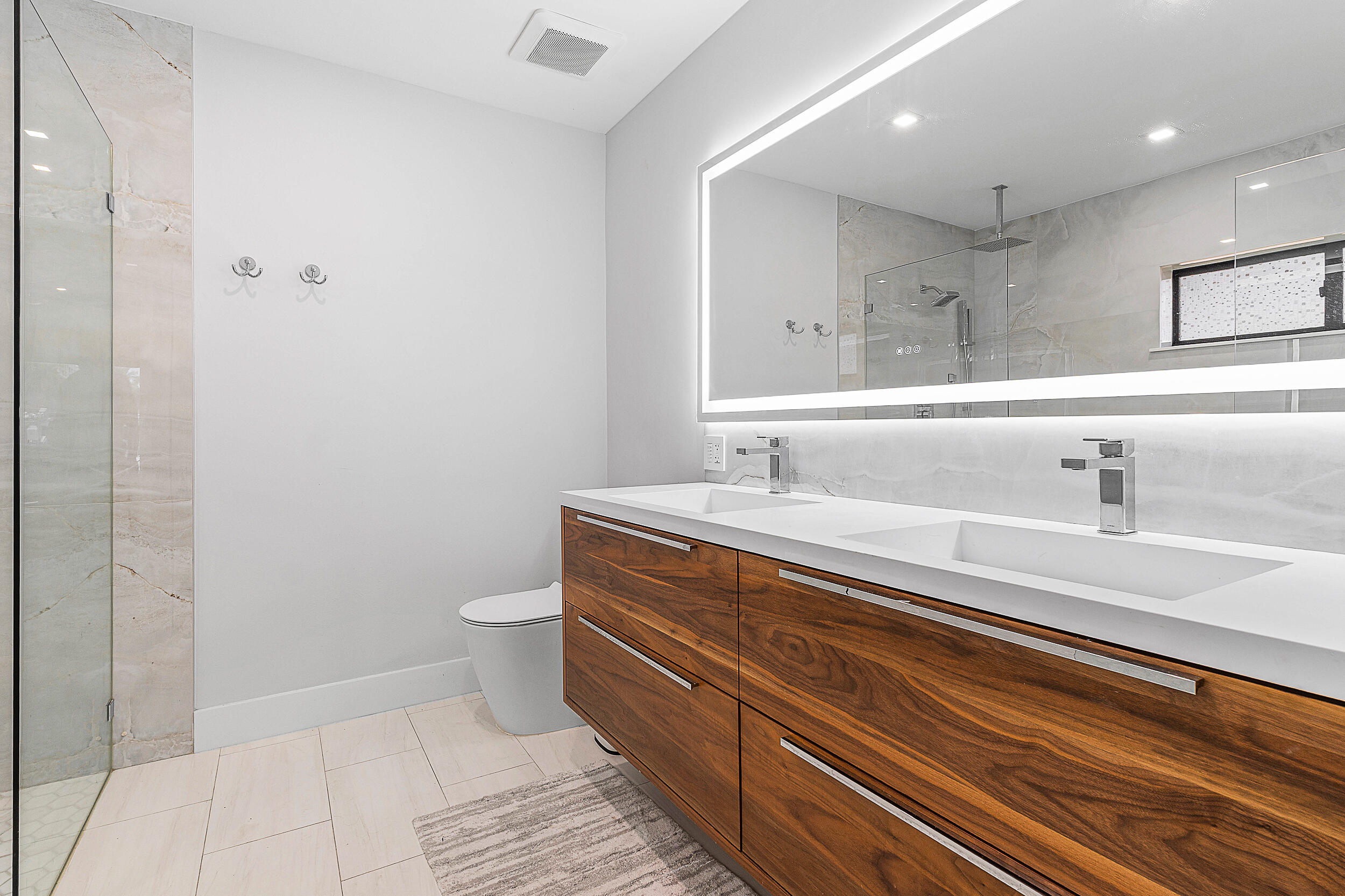 Country Club Isles - Residential