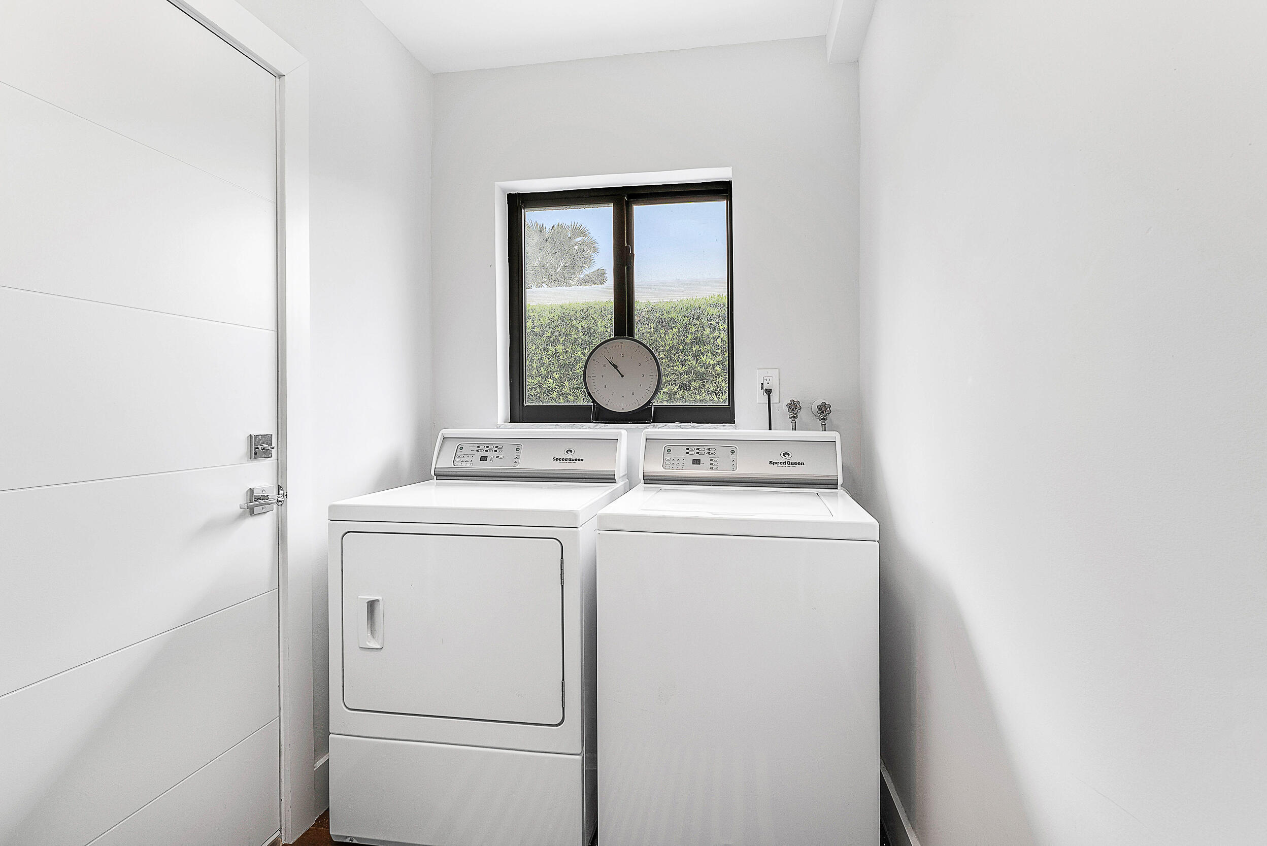 Country Club Isles - Residential