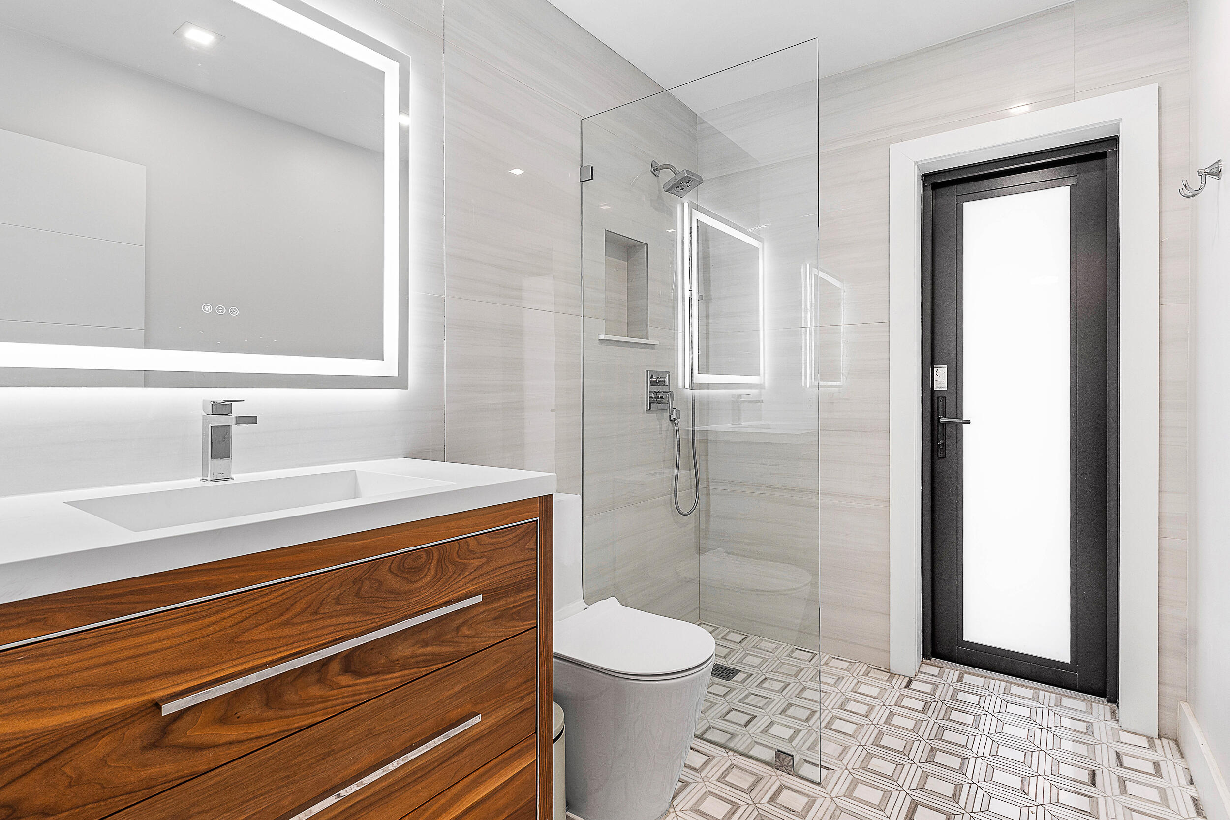 Country Club Isles - Residential