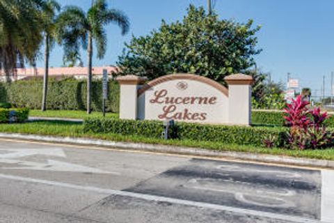 A home in Lake Worth Beach