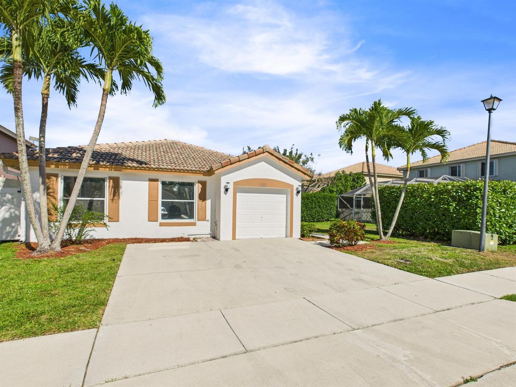 Photo of 1014 Fosters Mill Road, Boynton Beach, FL 33436 (MLS # R11084958)