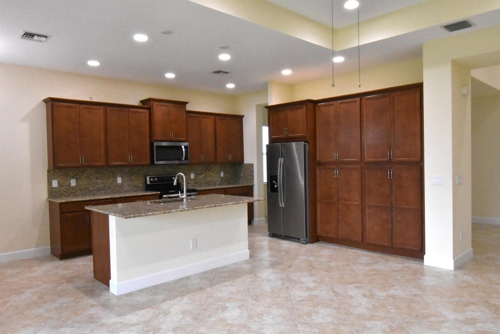 Photo of 4622 Pumello Drive, Westlake, FL 33470 (MLS # R10946264)
