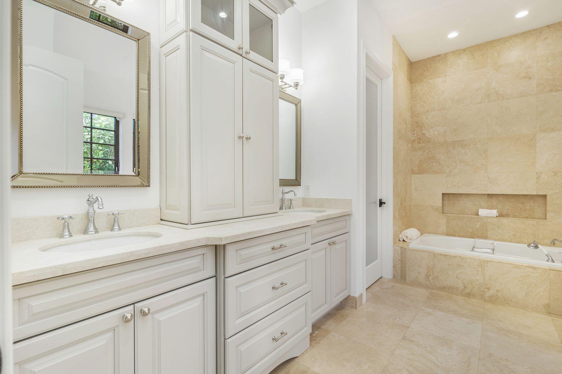 MIRAMAR SHORES - Residential